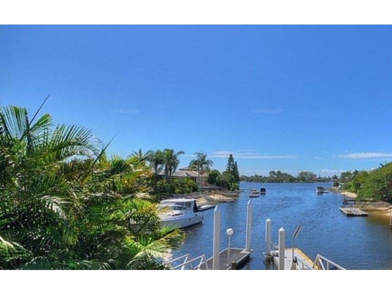 370 Rio Vista Boulevard, Mermaid Waters QLD 4218