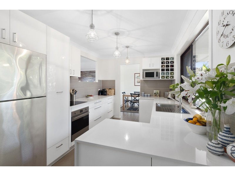 26 Treeview Drive, Burleigh Waters QLD 4220