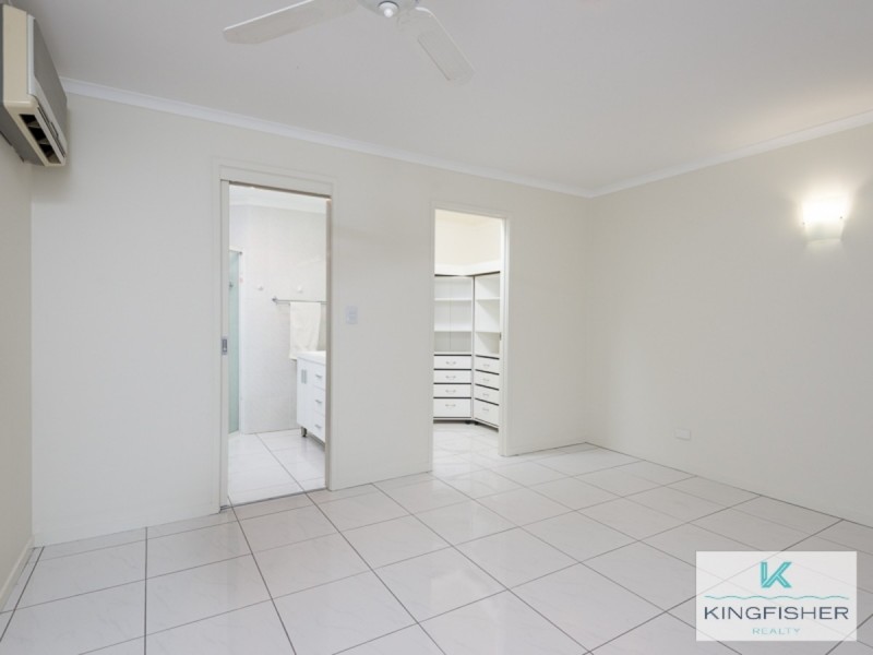 10 Emerton Crescent, Robina QLD 4226