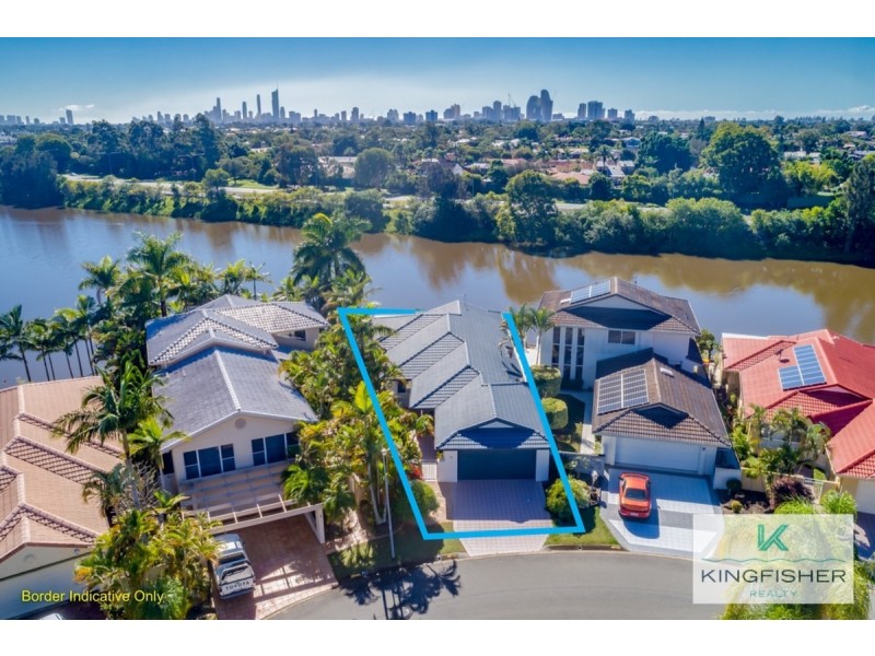 10 Emerton Crescent, Robina QLD 4226