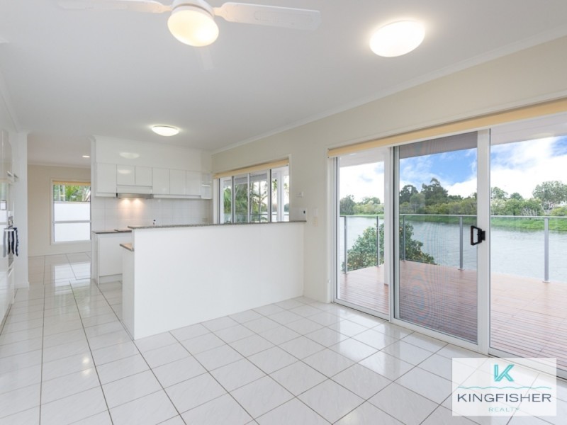 10 Emerton Crescent, Robina QLD 4226