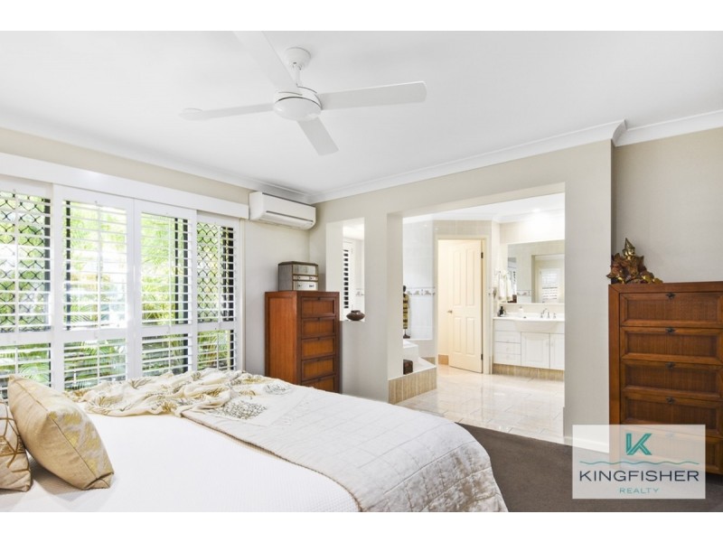 36 Shoalwater Court, Burleigh Waters QLD 4220