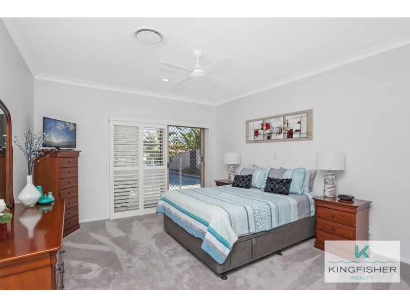 53 Pintail Crescent, Burleigh Waters QLD 4220