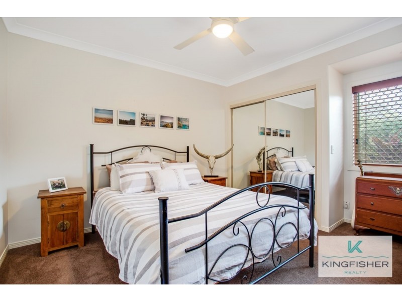 6 Shoalwater Court, Burleigh Waters QLD 4220