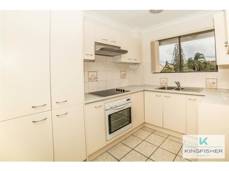 7/8 Christina Court, Mermaid Waters QLD 4218