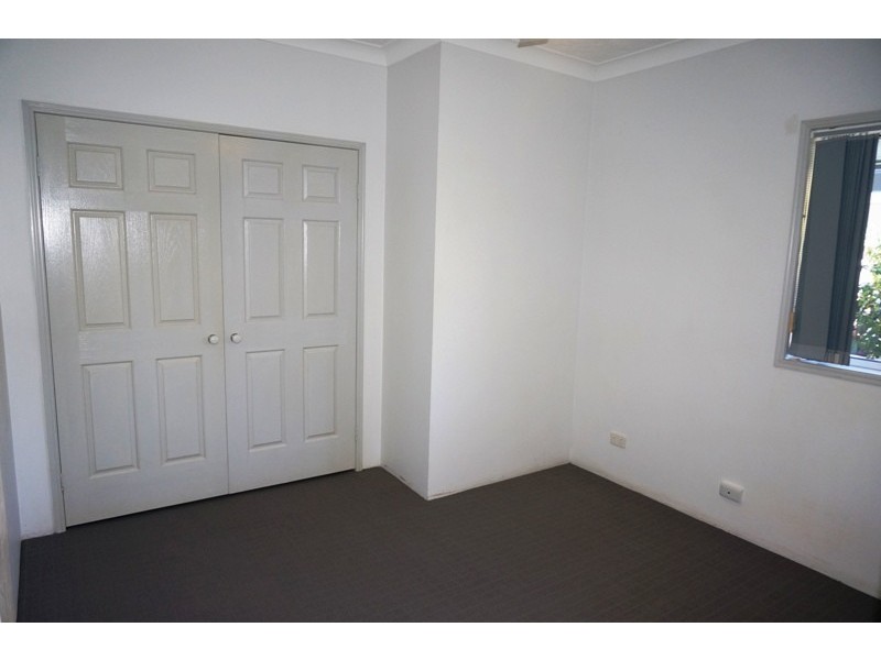 2/17 George Street East, Burleigh Heads QLD 4220