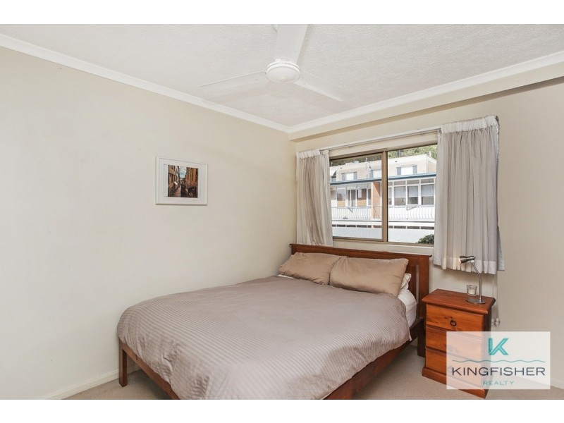 10/4 Park Avenue, Burleigh Heads QLD 4220