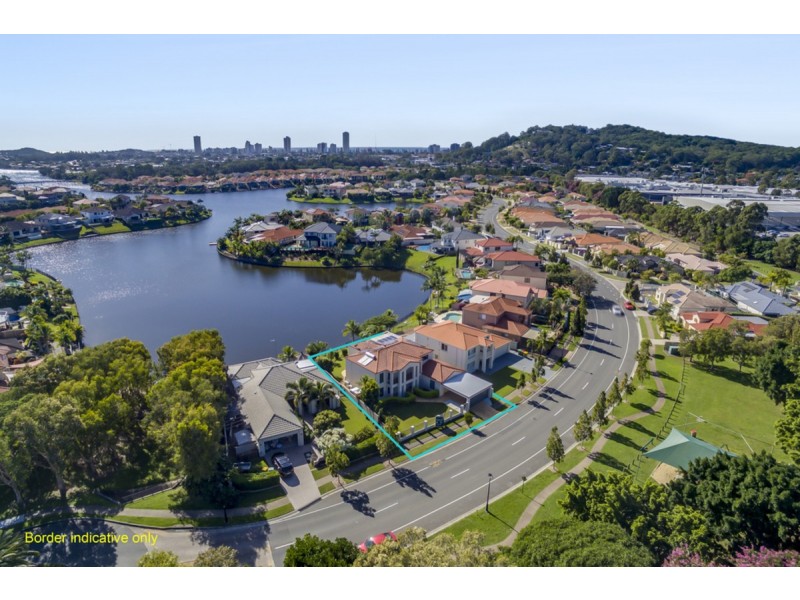 176 Dunlin Drive, Burleigh Waters QLD 4220