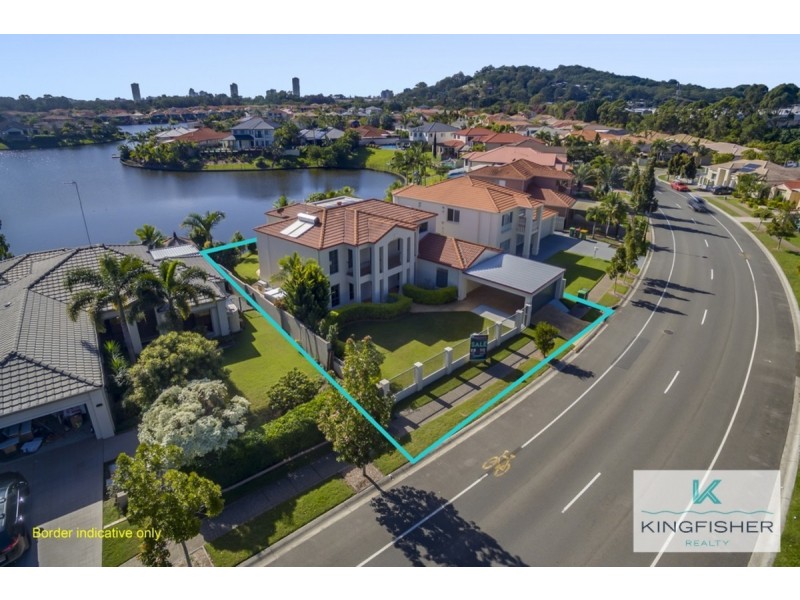 176 Dunlin Drive, Burleigh Waters QLD 4220