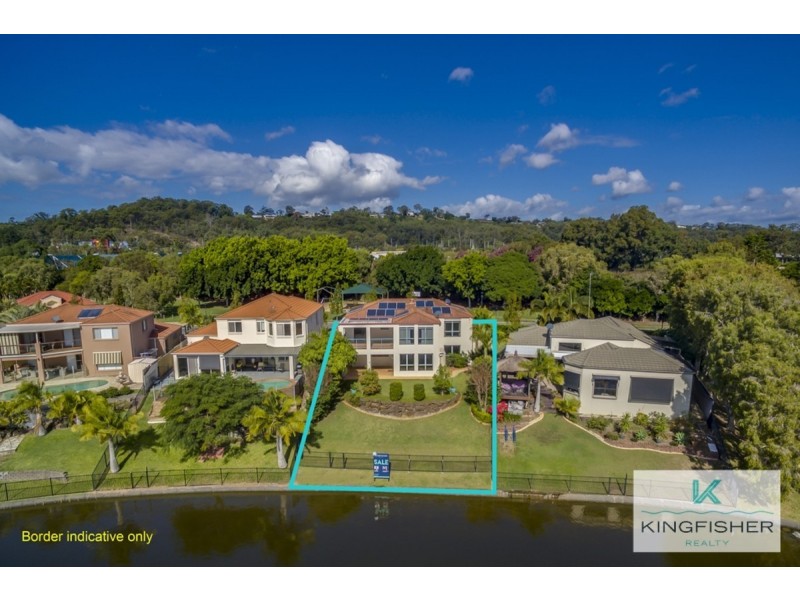176 Dunlin Drive, Burleigh Waters QLD 4220