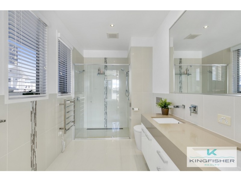 2/4 Cedar Court, Burleigh Heads QLD 4220