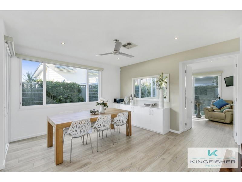 2/4 Cedar Court, Burleigh Heads QLD 4220