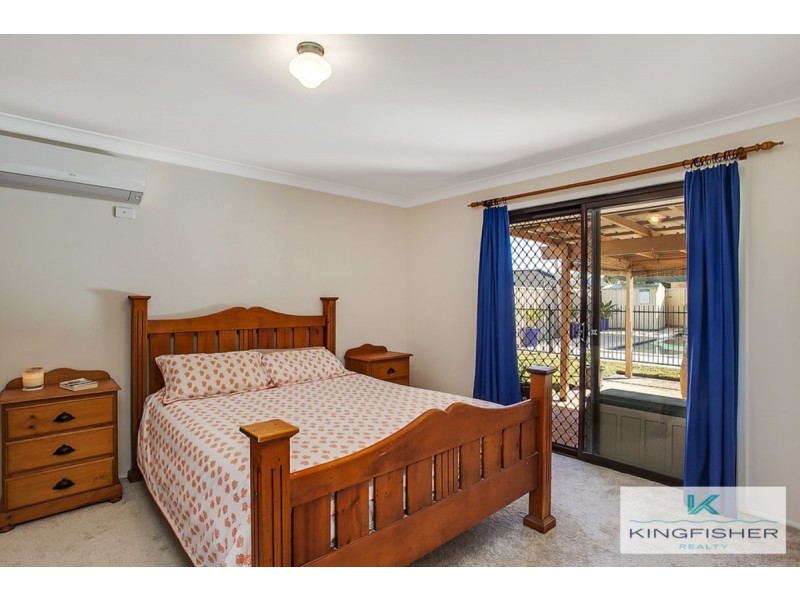 12 Maple Court, Burleigh Waters QLD 4220