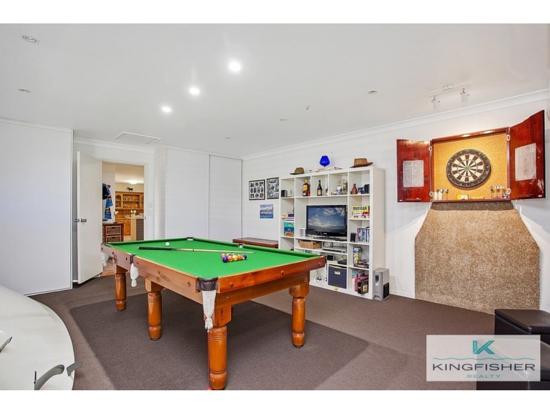 12 Maple Court, Burleigh Waters QLD 4220
