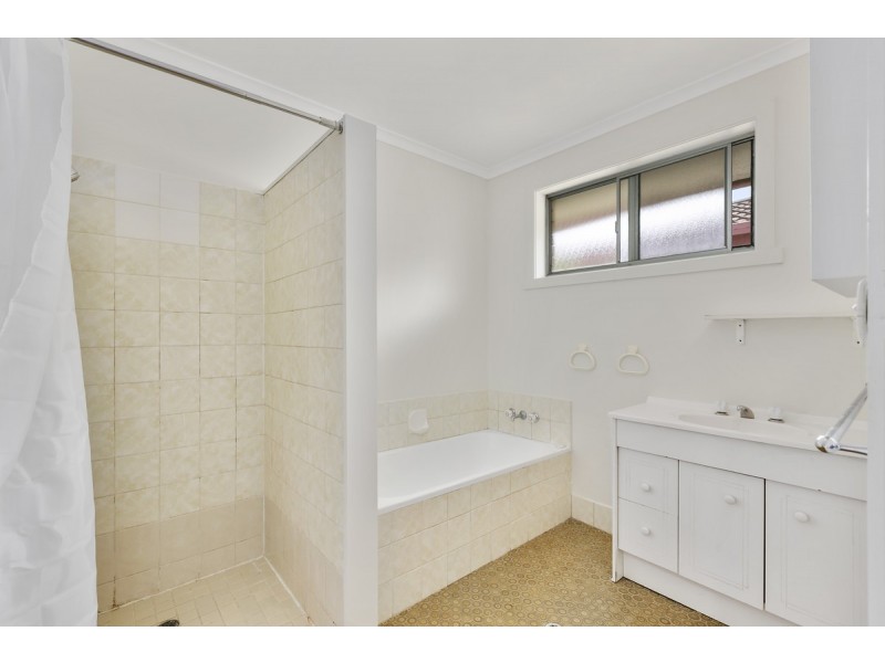 59 Burleigh Street, Burleigh Waters QLD 4220