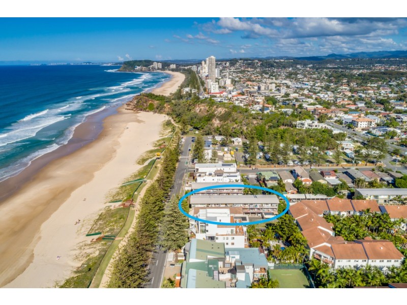 2/8 Marine Parade, Miami QLD 4220