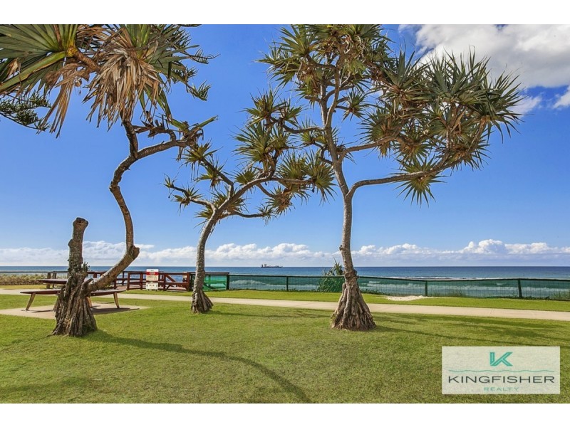 2/8 Marine Parade, Miami QLD 4220