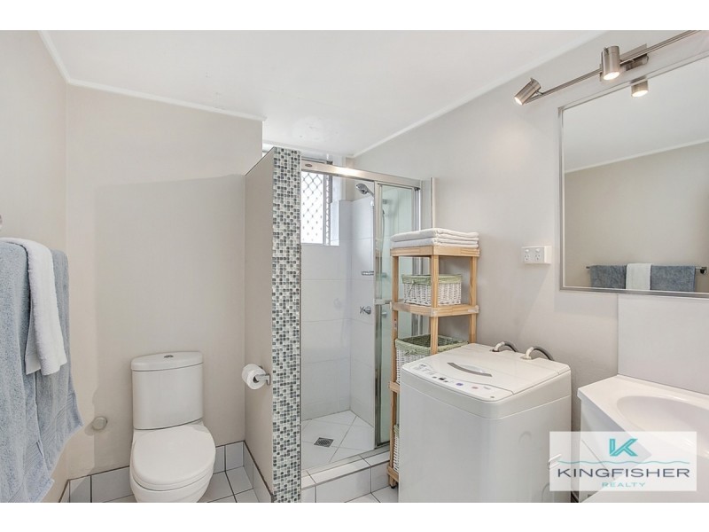 2/8 Marine Parade, Miami QLD 4220