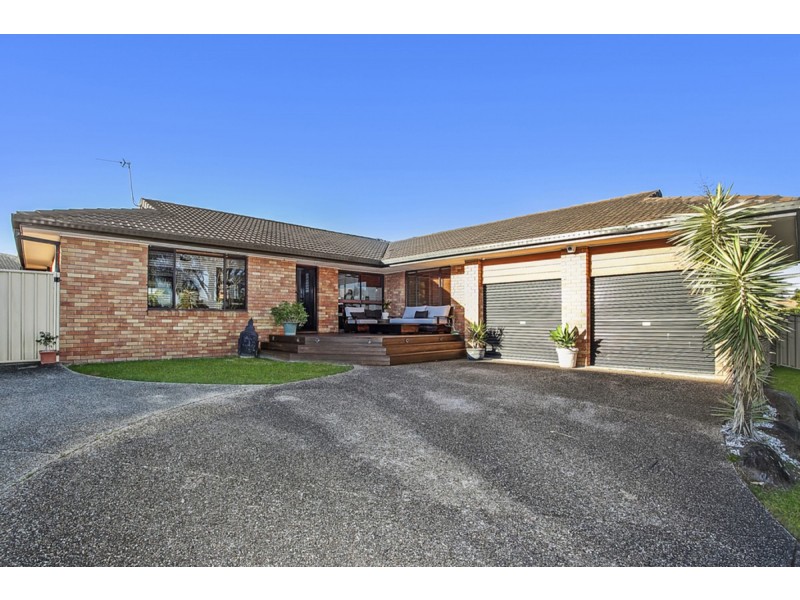 19 Oakland Court, Burleigh Waters QLD 4220