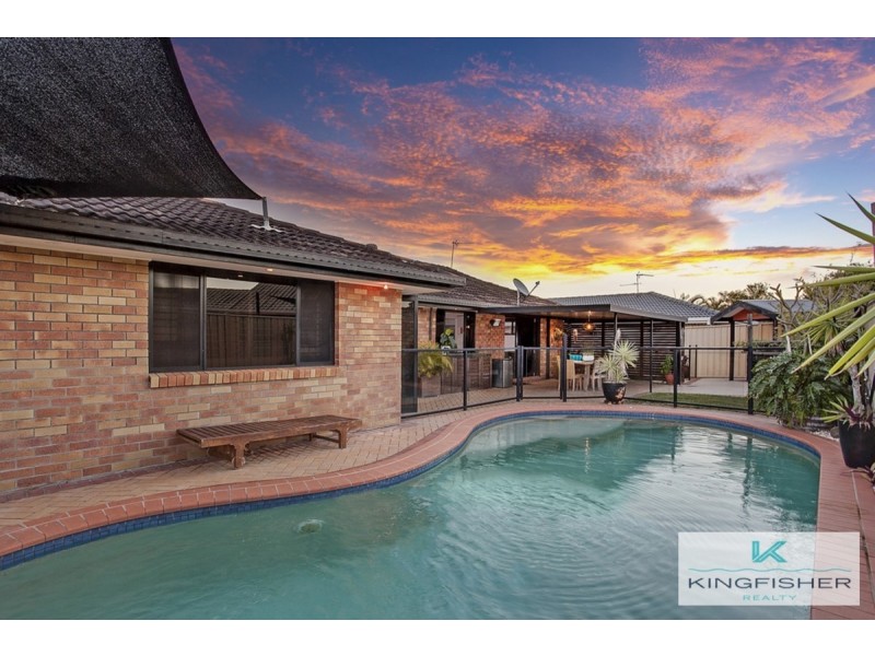 19 Oakland Court, Burleigh Waters QLD 4220