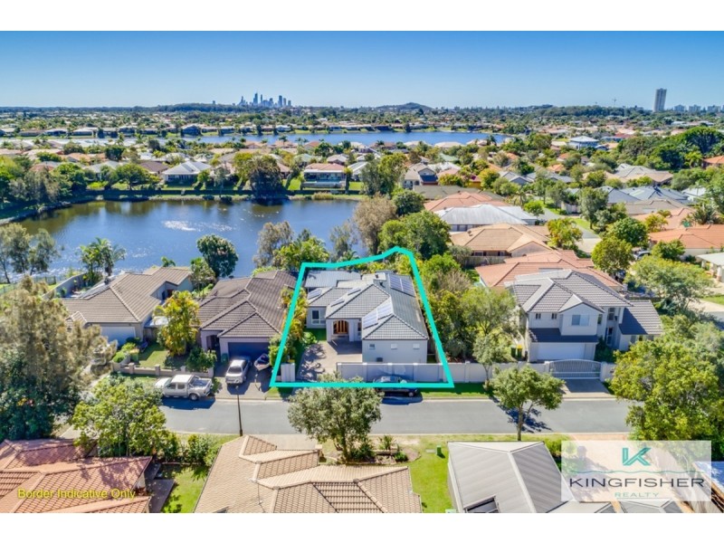 13 Gardendale Crescent, Burleigh Waters QLD 4220