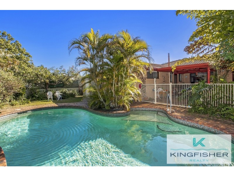 28 Kingfisher Crescent, Burleigh Waters QLD 4220
