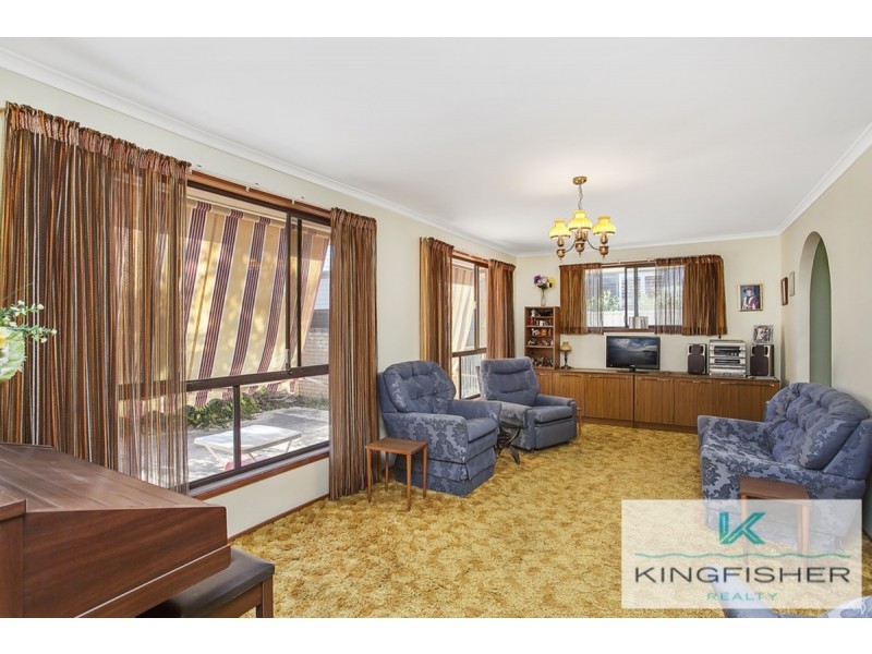 28 Kingfisher Crescent, Burleigh Waters QLD 4220