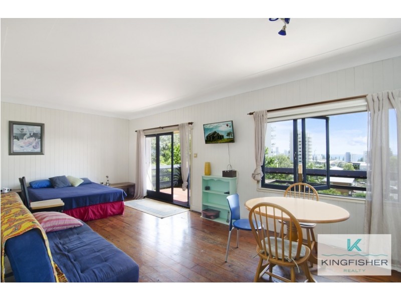 26 Hill Avenue, Burleigh Heads QLD 4220