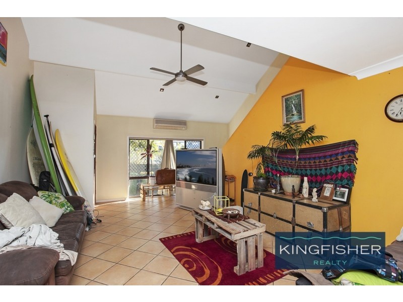 63 Burleigh Street, Burleigh Waters QLD 4220