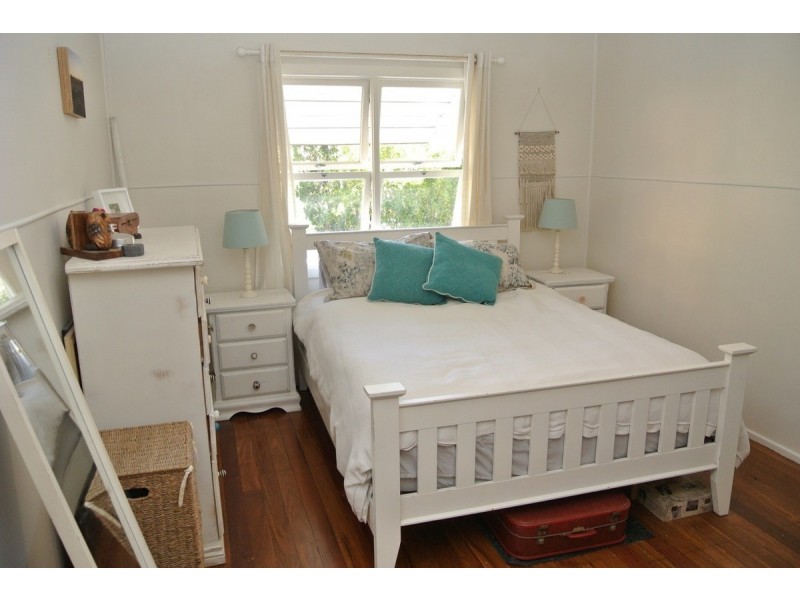 4/15 George Street East, Burleigh Heads QLD 4220