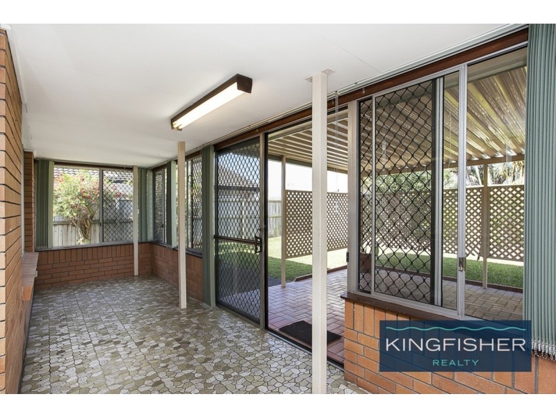 8 Avocet Avenue, Burleigh Waters QLD 4220