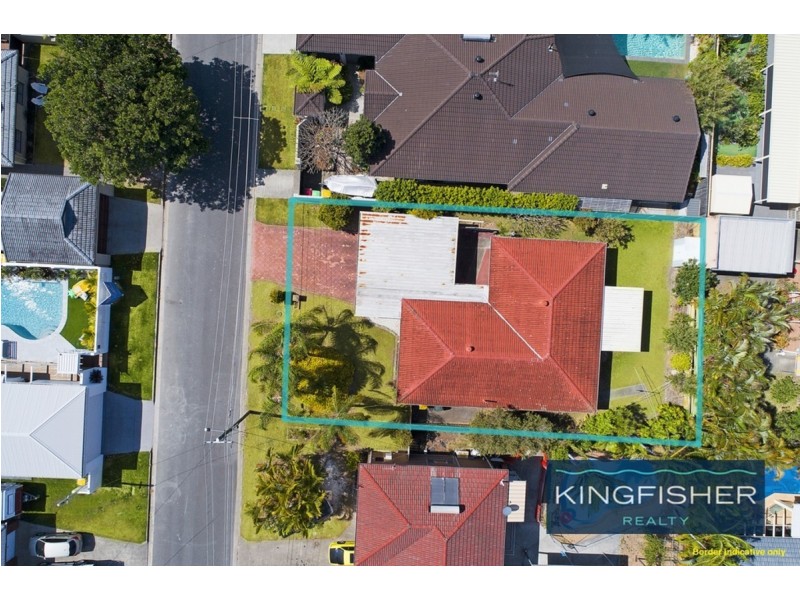 8 Avocet Avenue, Burleigh Waters QLD 4220