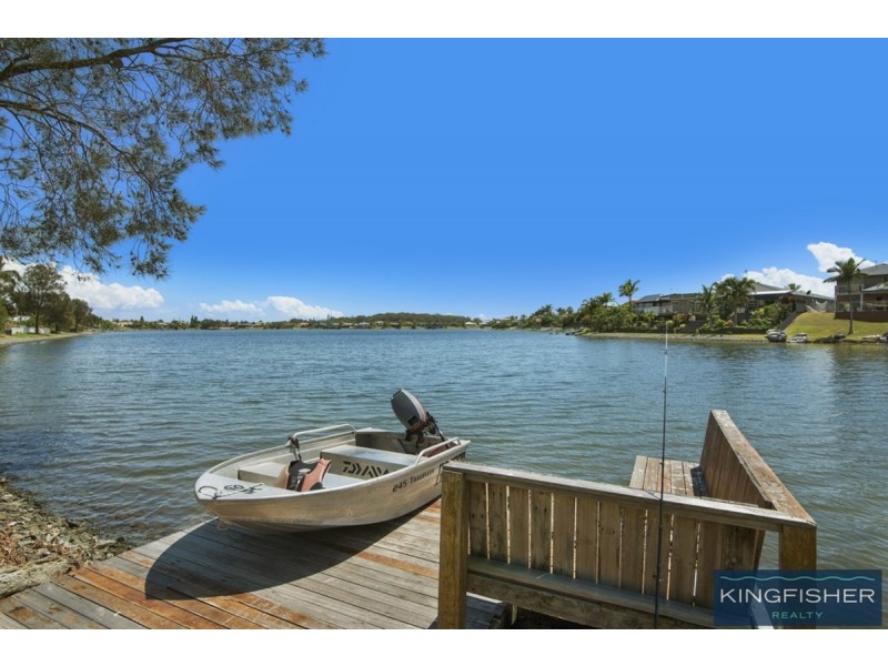 21 Cassowary Drive, Burleigh Waters QLD 4220