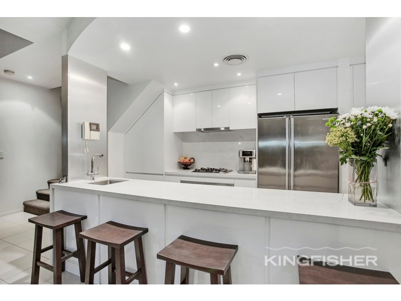 2/26 Jefferson Lane, Palm Beach QLD 4221