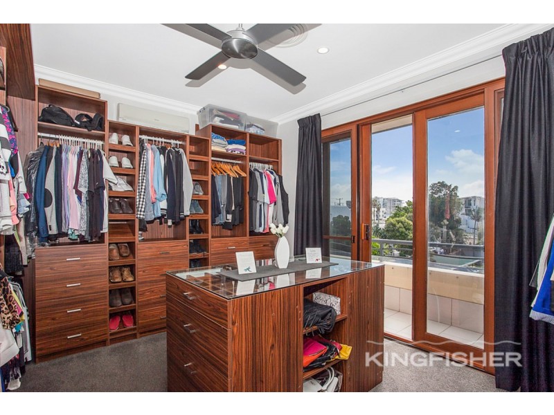 2/26 Jefferson Lane, Palm Beach QLD 4221