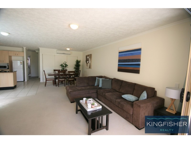 10/4 Park Avenue, Burleigh Heads QLD 4220