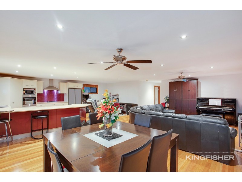 52 Honeyeater Drive, Burleigh Waters QLD 4220