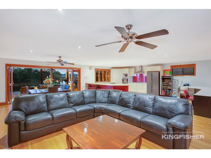 52 Honeyeater Drive, Burleigh Waters QLD 4220