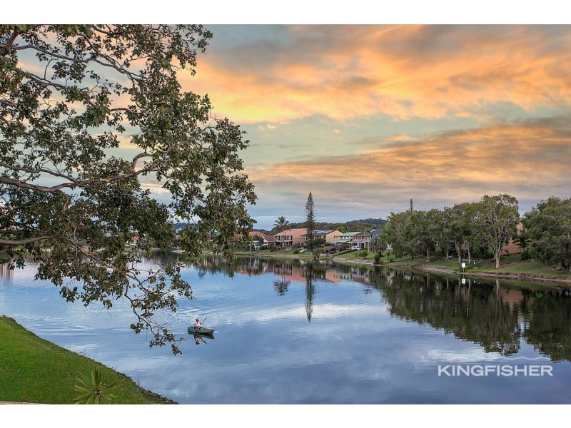 52 Honeyeater Drive, Burleigh Waters QLD 4220