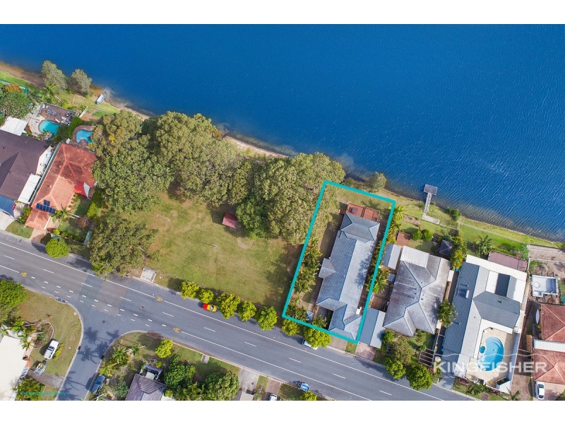 52 Honeyeater Drive, Burleigh Waters QLD 4220