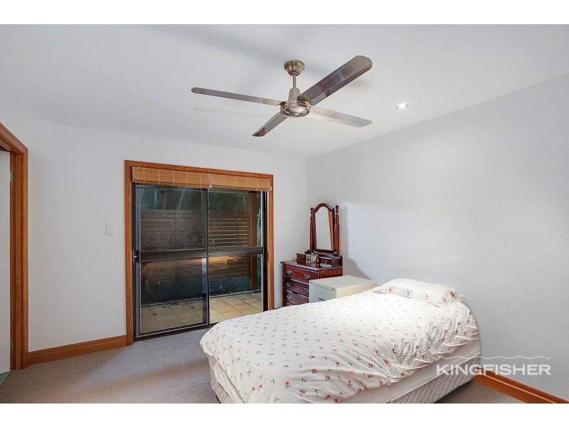 52 Honeyeater Drive, Burleigh Waters QLD 4220