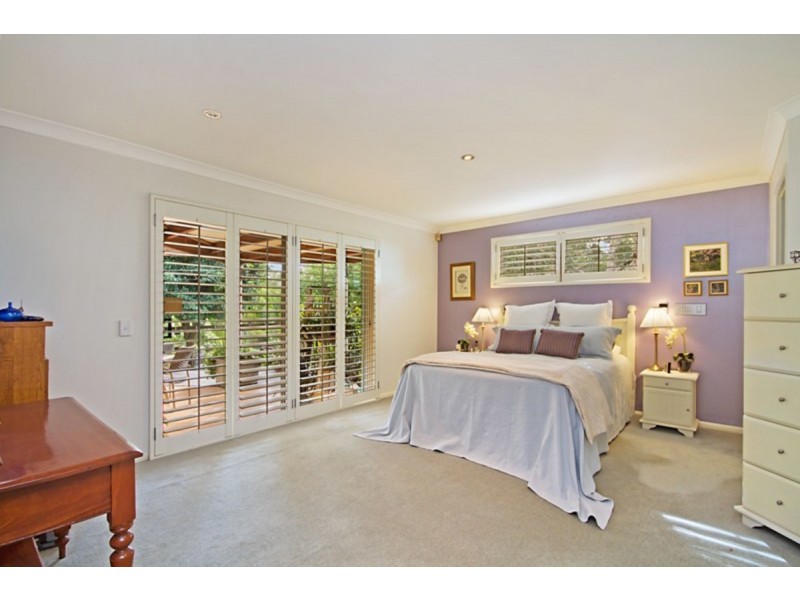 9 Dulcie Drive, Burleigh Heads QLD 4220