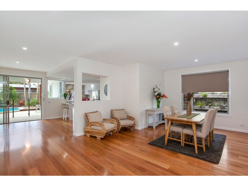 103 Burleigh Street, Burleigh Waters QLD 4220