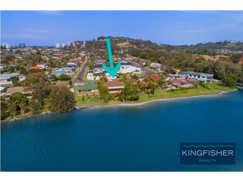 168 Acanthus Avenue, Burleigh Waters QLD 4220