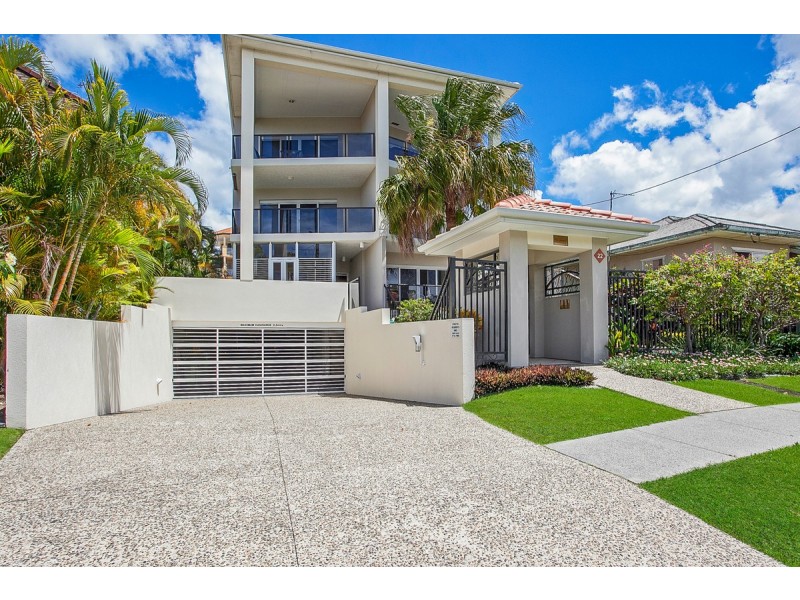 2/22 Burleigh Street, Burleigh Heads QLD 4220