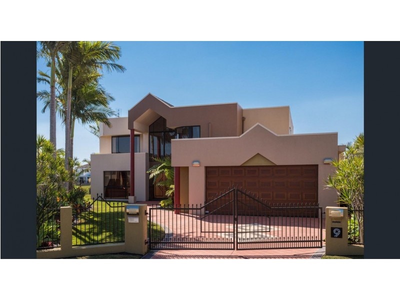 9 Crozet Court, Burleigh Waters QLD 4220