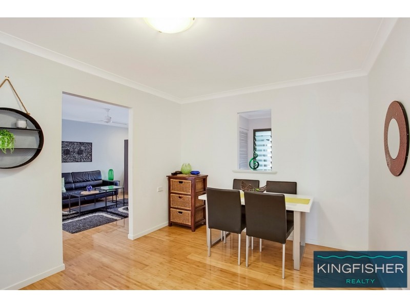 11 Curlew Crescent, Burleigh Waters QLD 4220