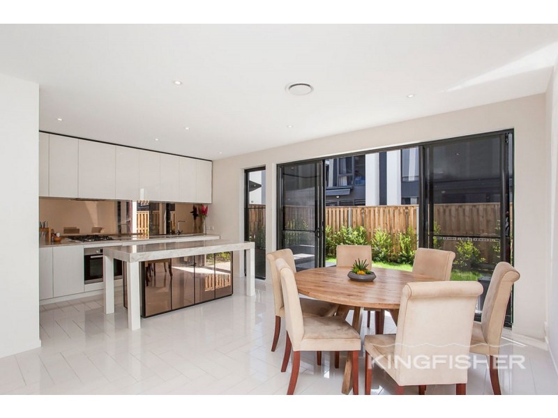 2/16 Magnoli Circuit, Palm Beach QLD 4221