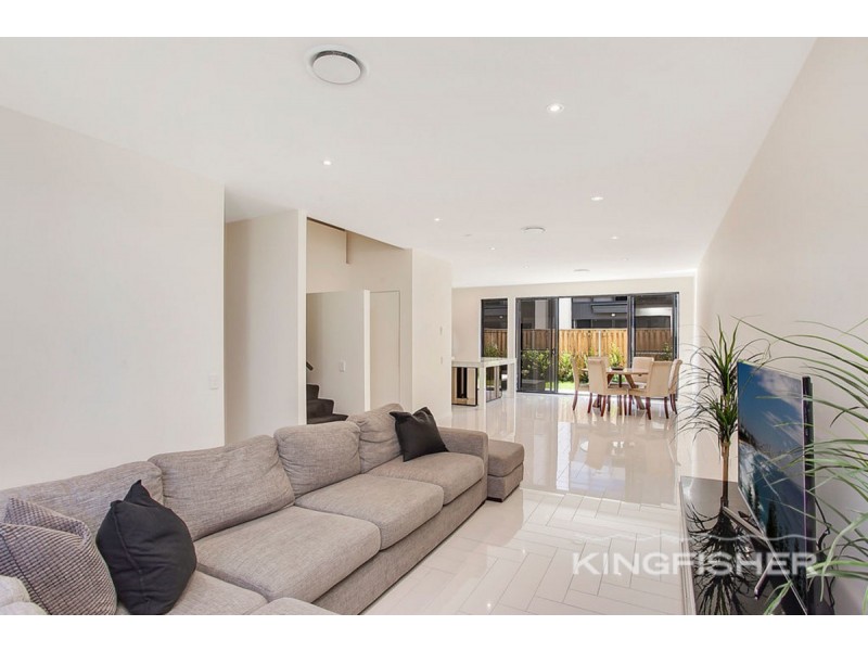 2/16 Magnoli Circuit, Palm Beach QLD 4221