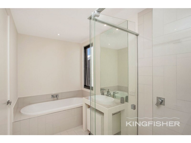 2/16 Magnoli Circuit, Palm Beach QLD 4221